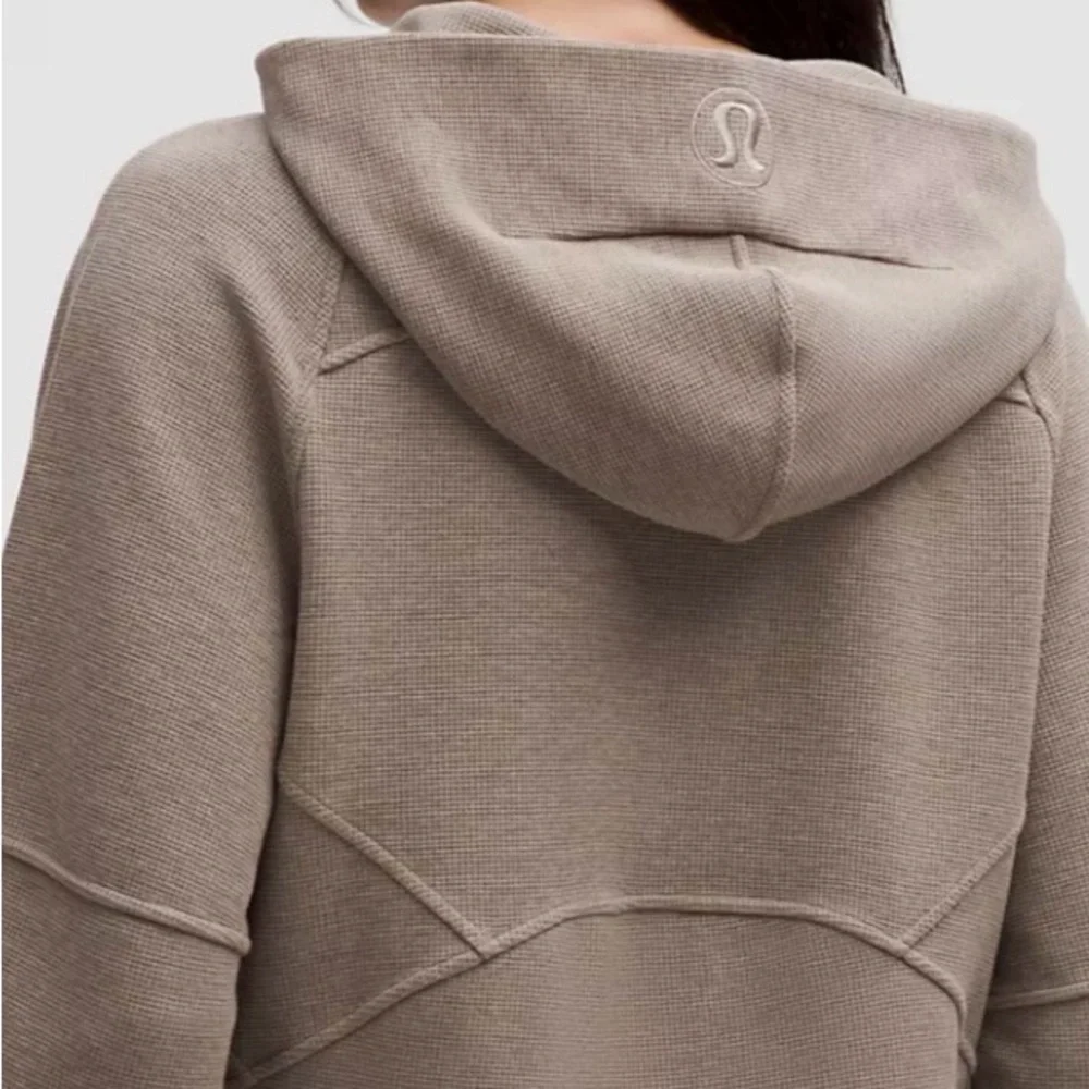 lululemon Scuba waffle Mid Rise Wide-Leg Pant & Jacket - Picture 4 of 16